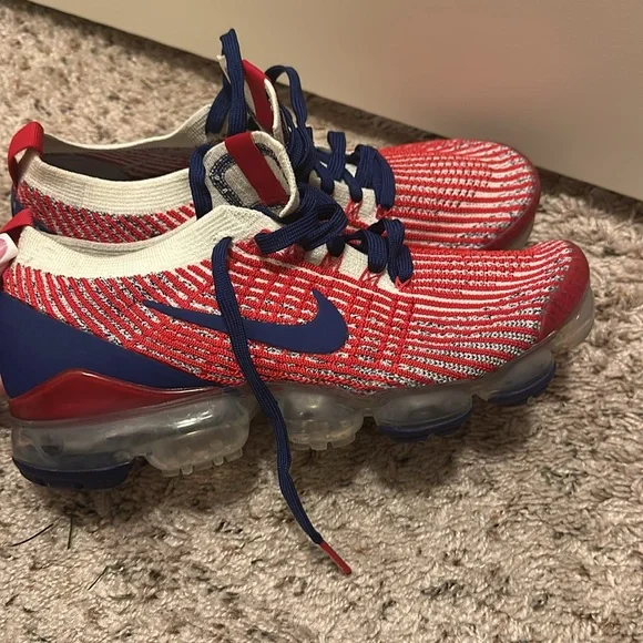 Nike vapormax men’s US:8 - Picture 2 of 4
